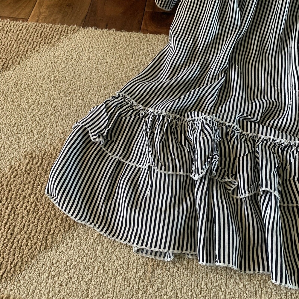 Black & White Stripe Off the Shoulder Tunic Dress - Picture 6 of 8